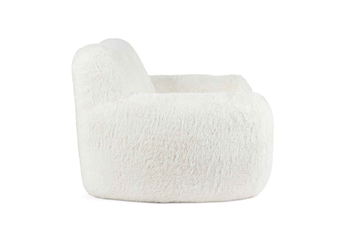 Cuddle the Yeti lounge fotel