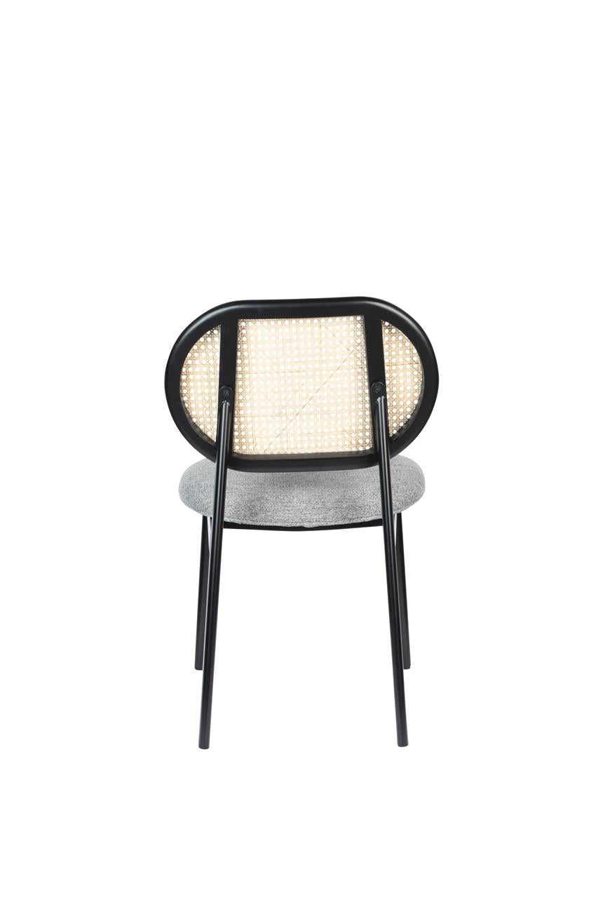 spike szek kerekded formak es stilusos webbing hatlap