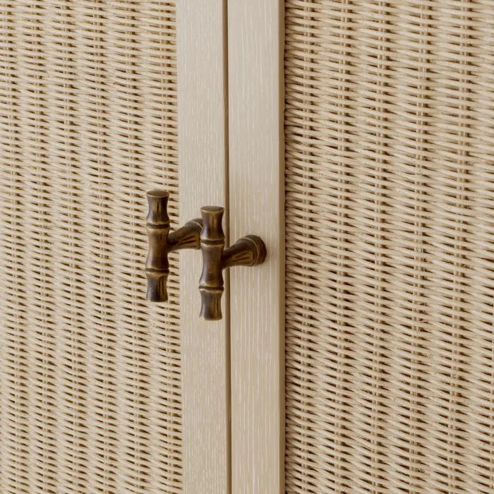 Borchard fa magas kabinet