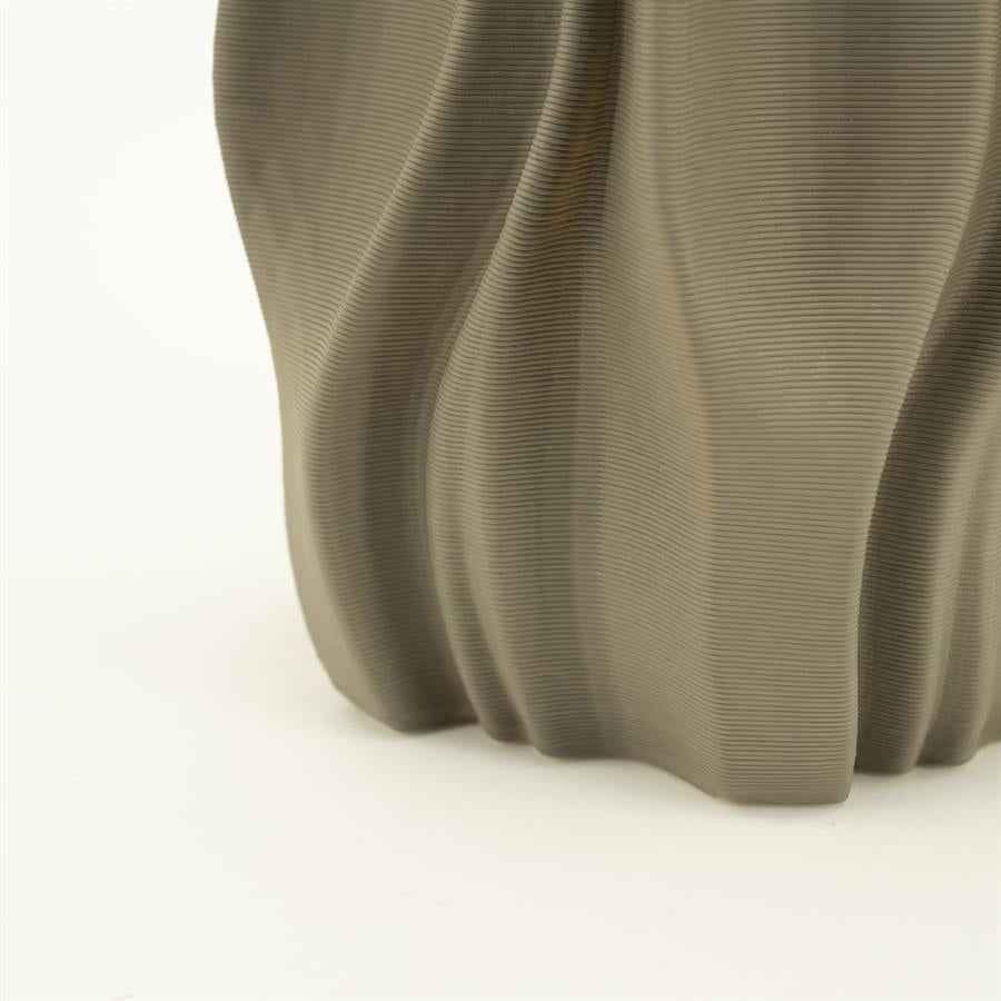 Nove large