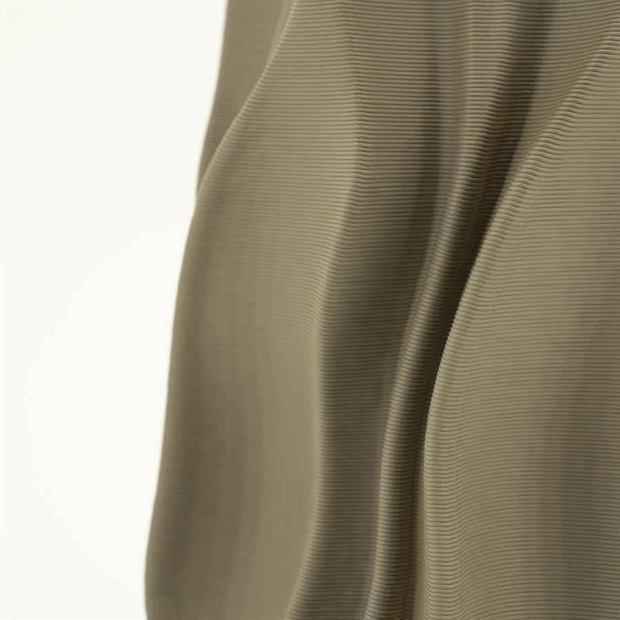 Nove large