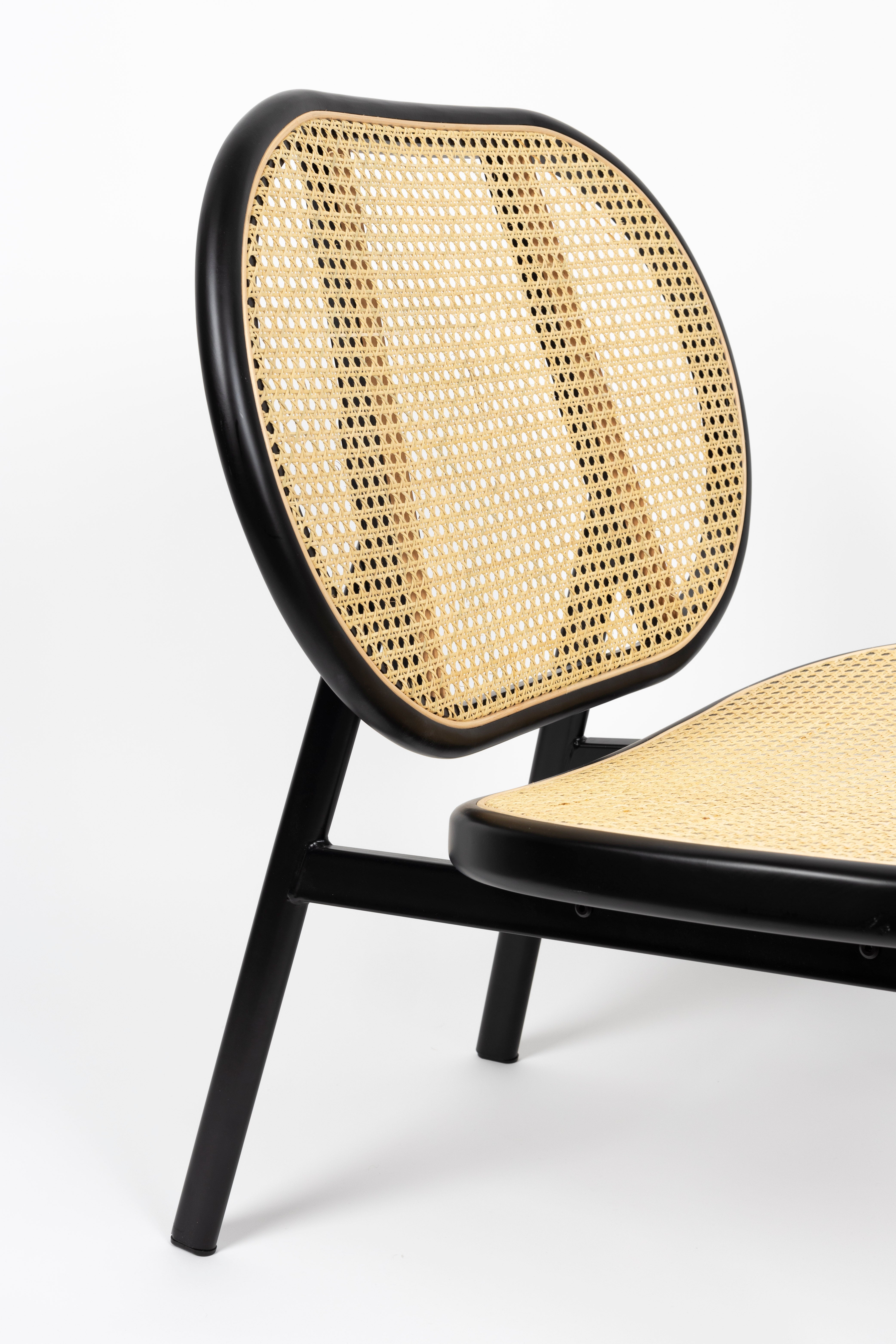 Spike all webbing rattan fotel
