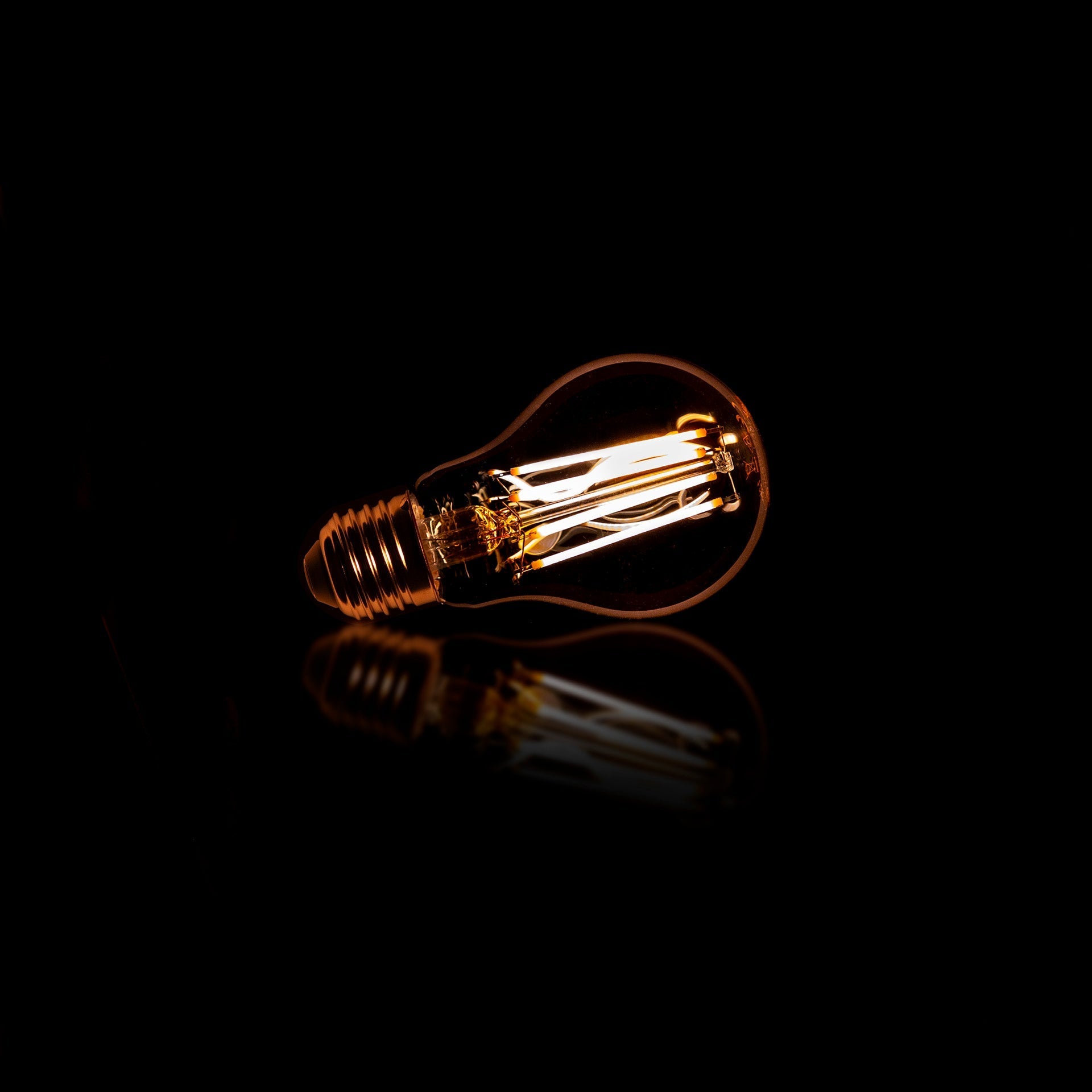 Zistra 555 izzó, LED E27