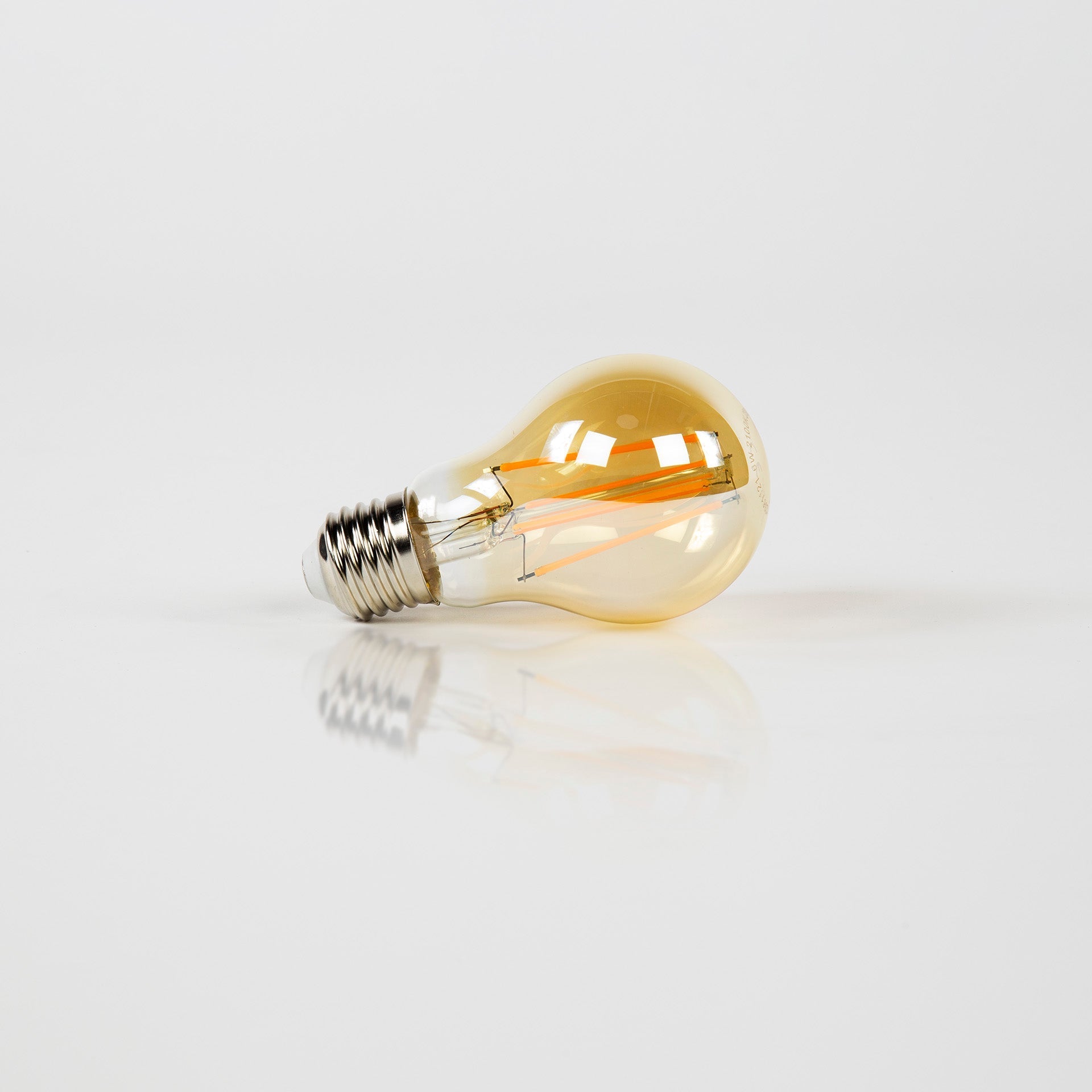 Zistra 555 izzó, LED E27