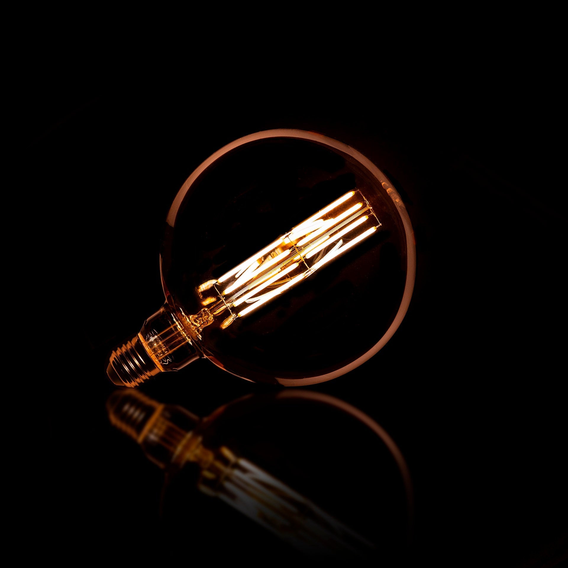 Zistra 562 izzó, LED E27