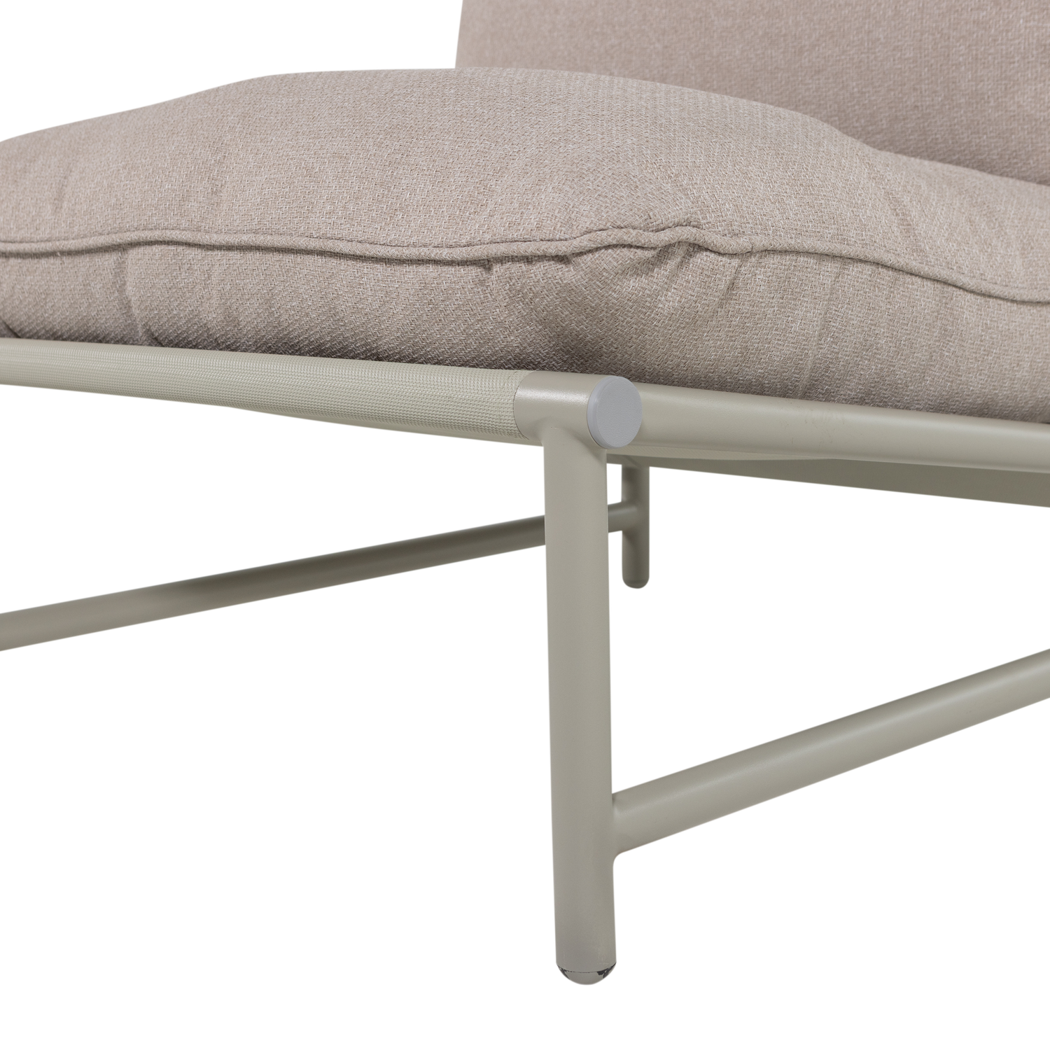 elvo kerti lounge fotel minimalista kenyelem es tartossag