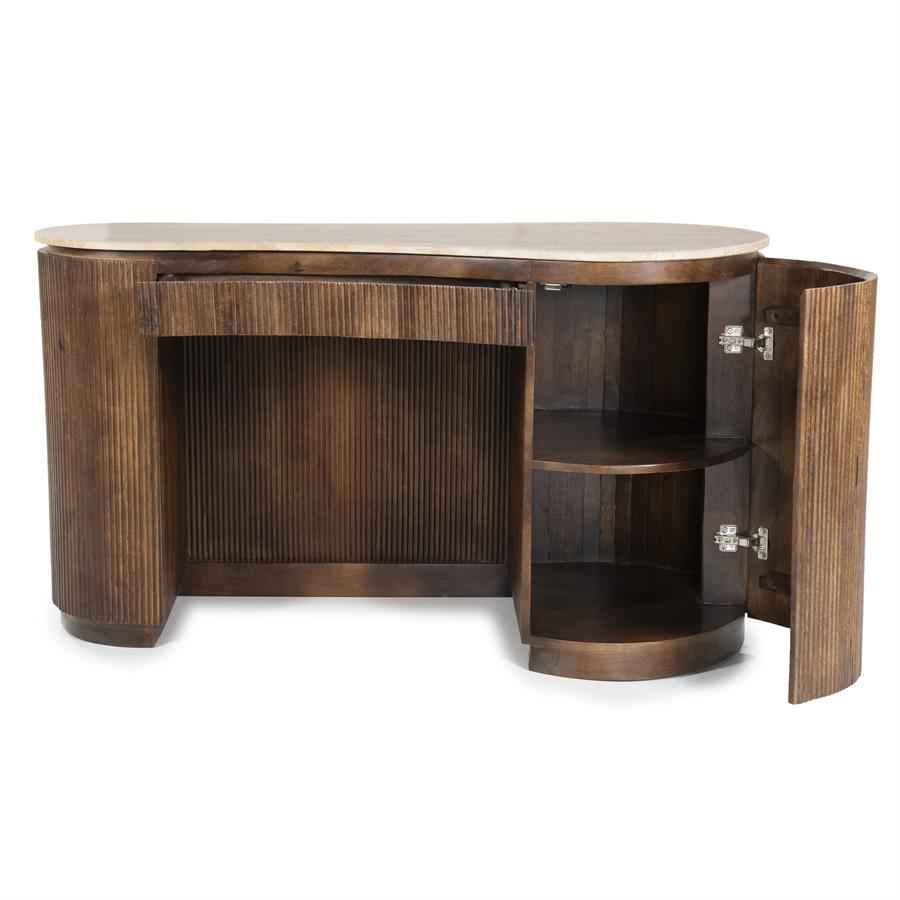 Desk Mari
