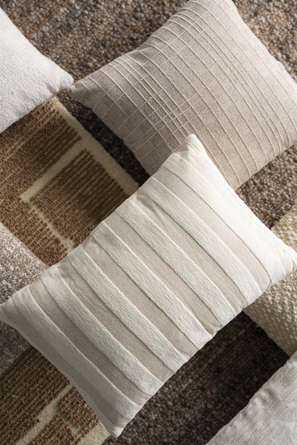 Pillow Raya