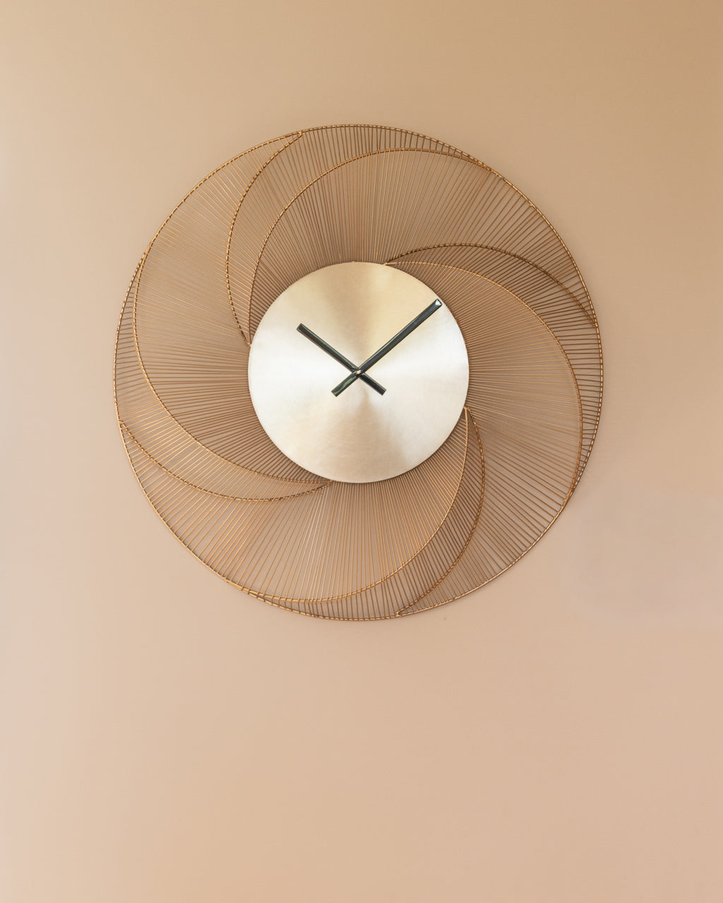 denver faliora arany feny es modern design