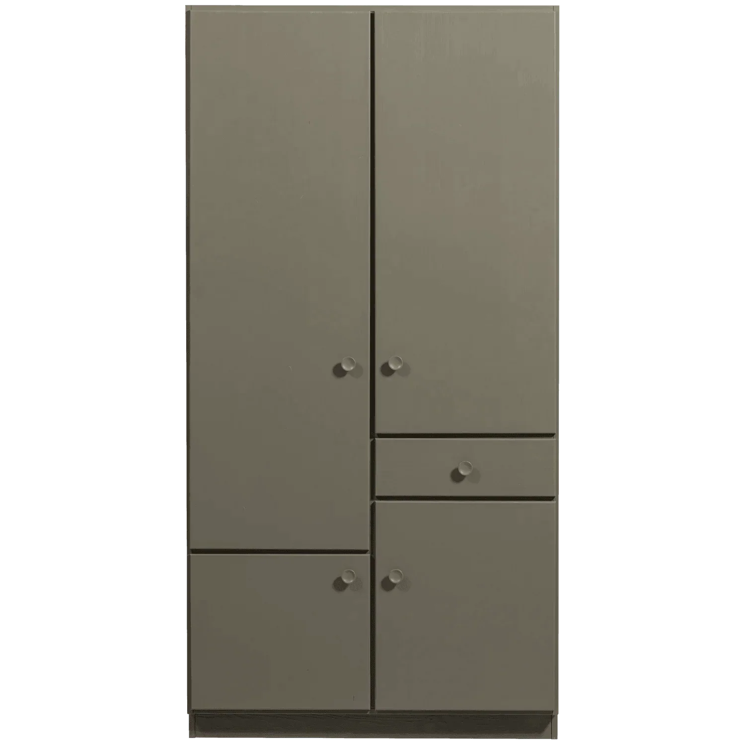Alfie fa kabinet 107