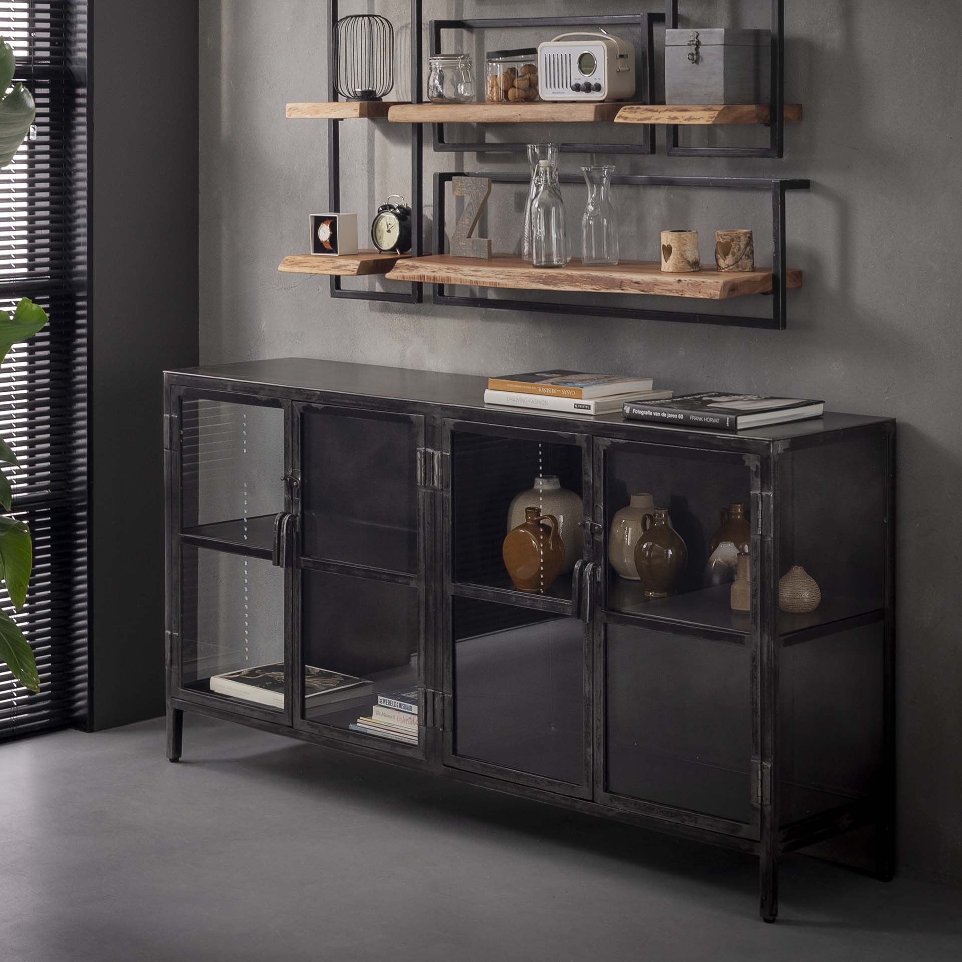 Zistra 162 fém kabinet