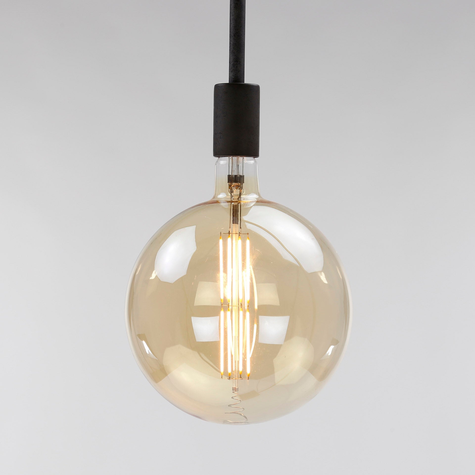Zistra 561 izzó, LED E27