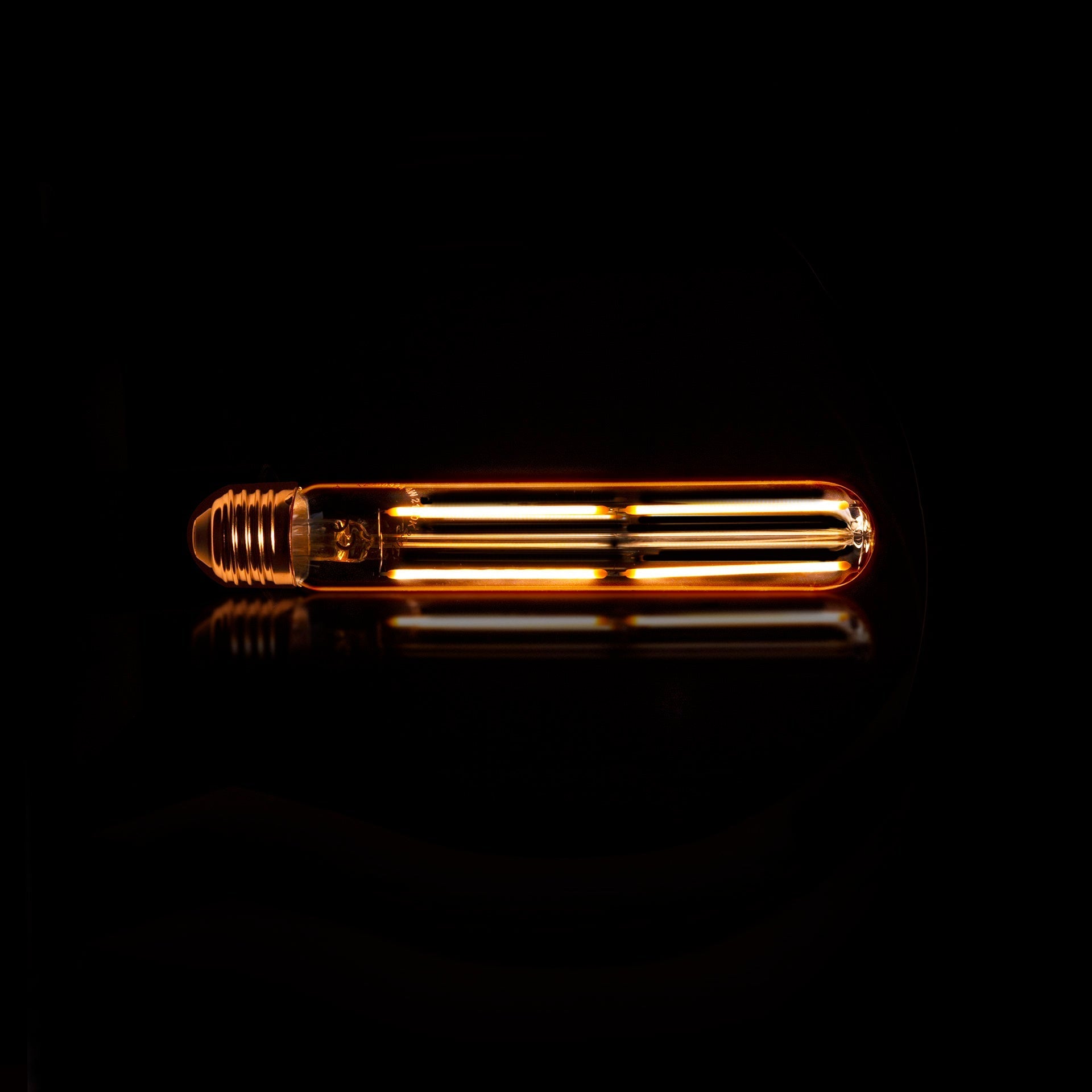 Zistra 563 izzó, LED E27