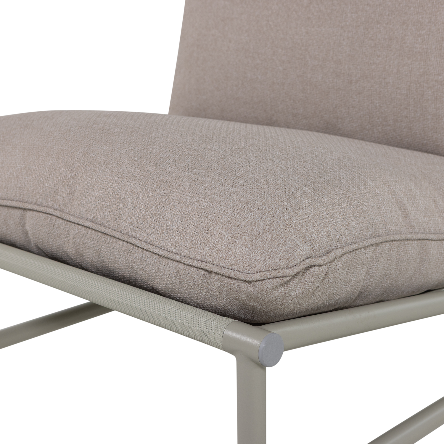 elvo kerti lounge fotel minimalista kenyelem es tartossag