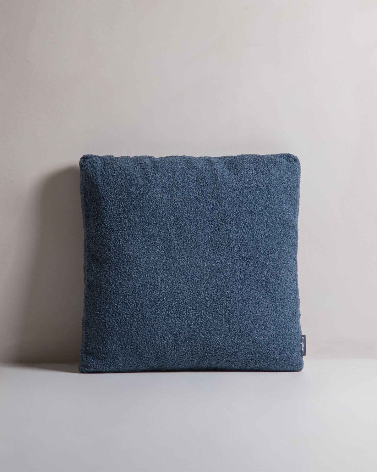 Mono bouclé díszpárna